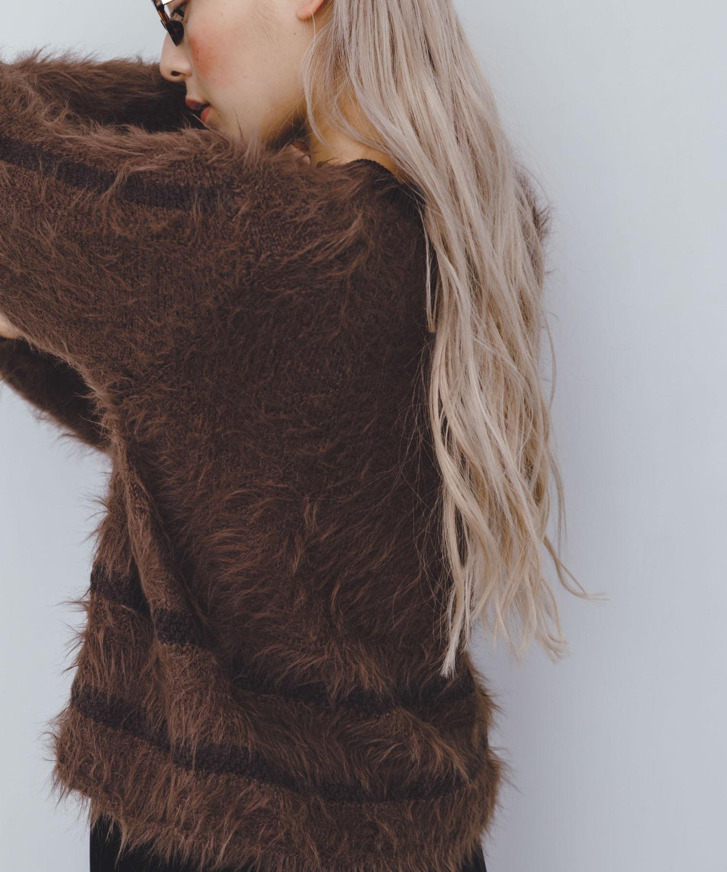 線條設計長毛針織衫