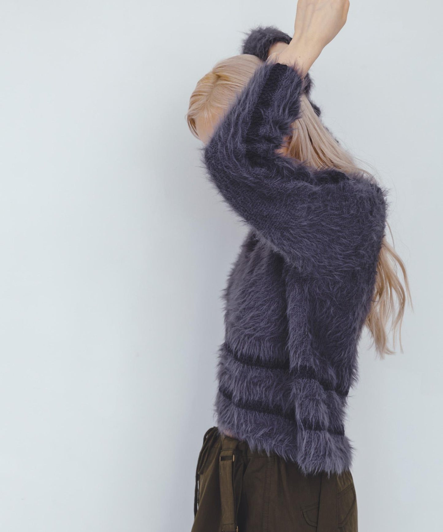 線條設計長毛針織衫