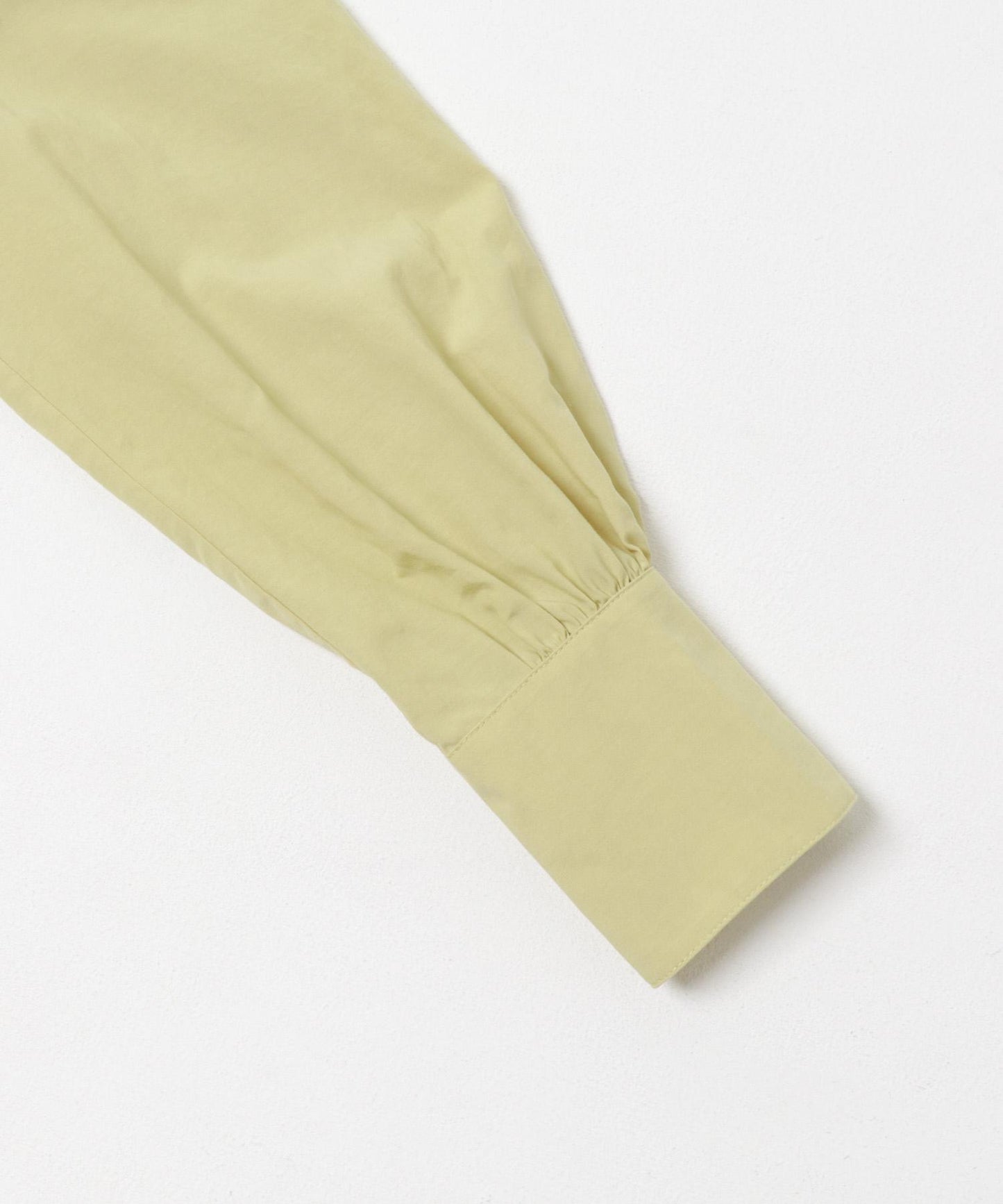 不對稱拼接襯衫