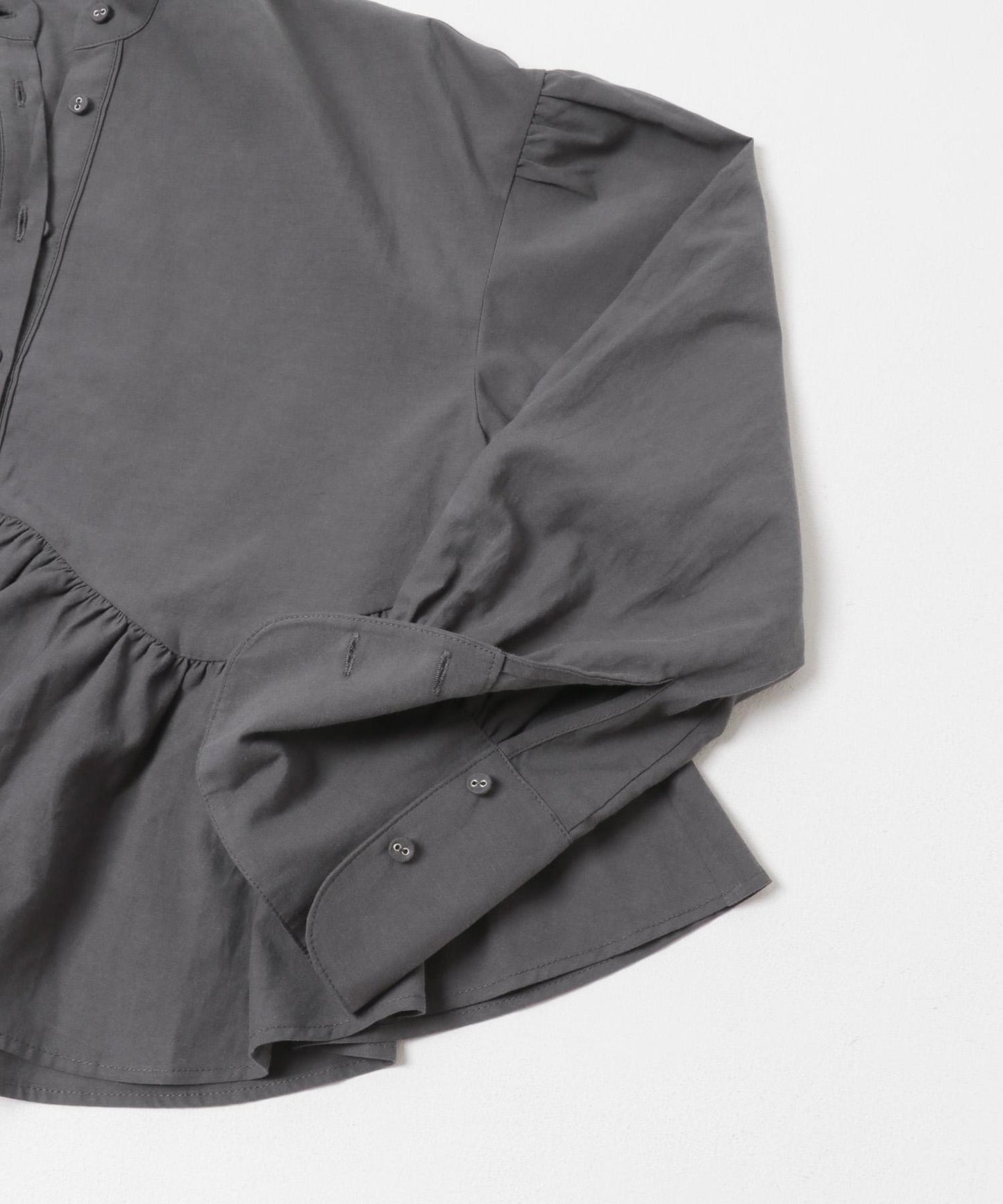 不對稱拼接襯衫