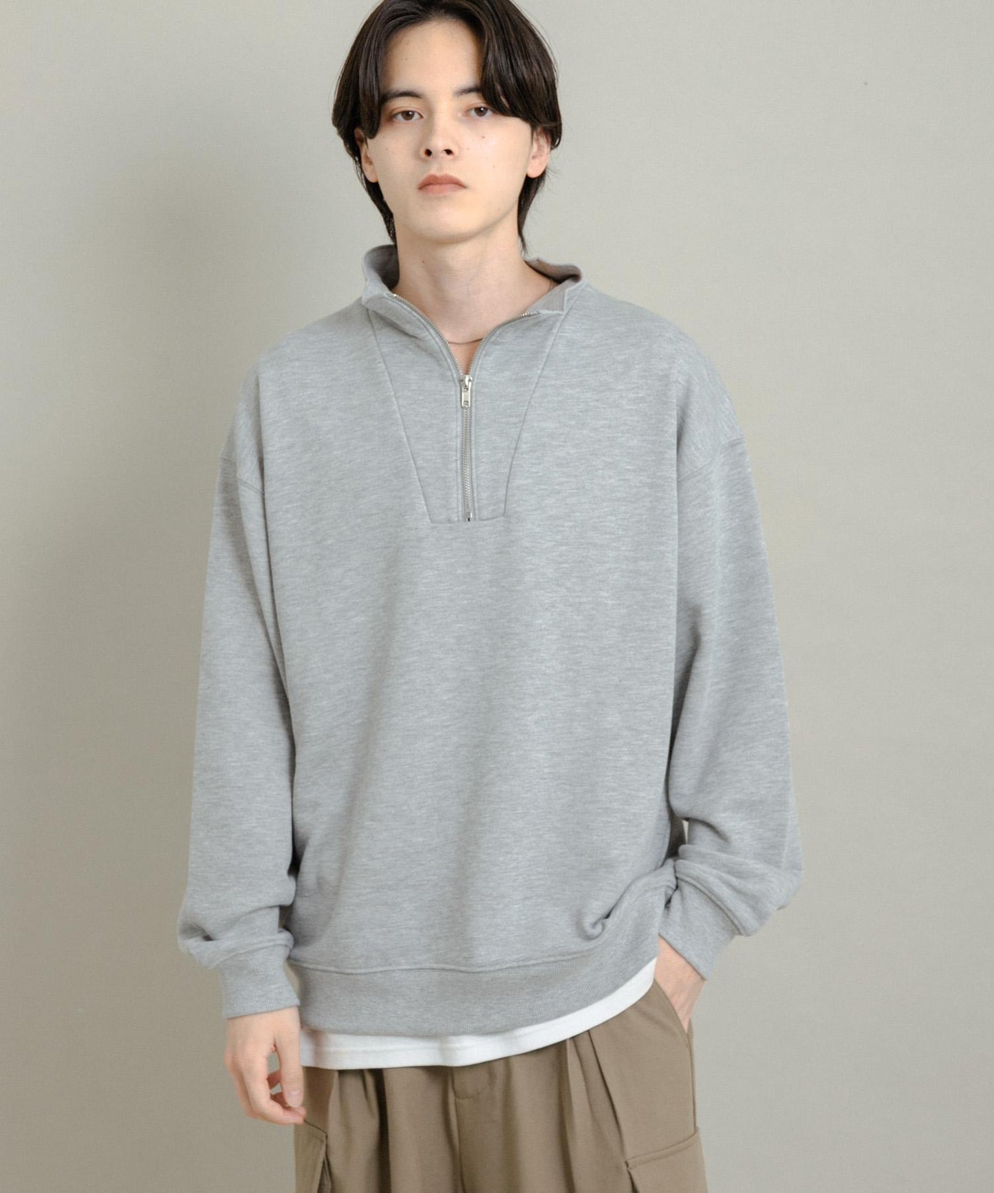 部分網絡限定色半拉鍊長袖衛衣