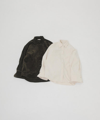 褶皺天鵝絨襯衫