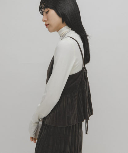 illi 高領基礎款T恤