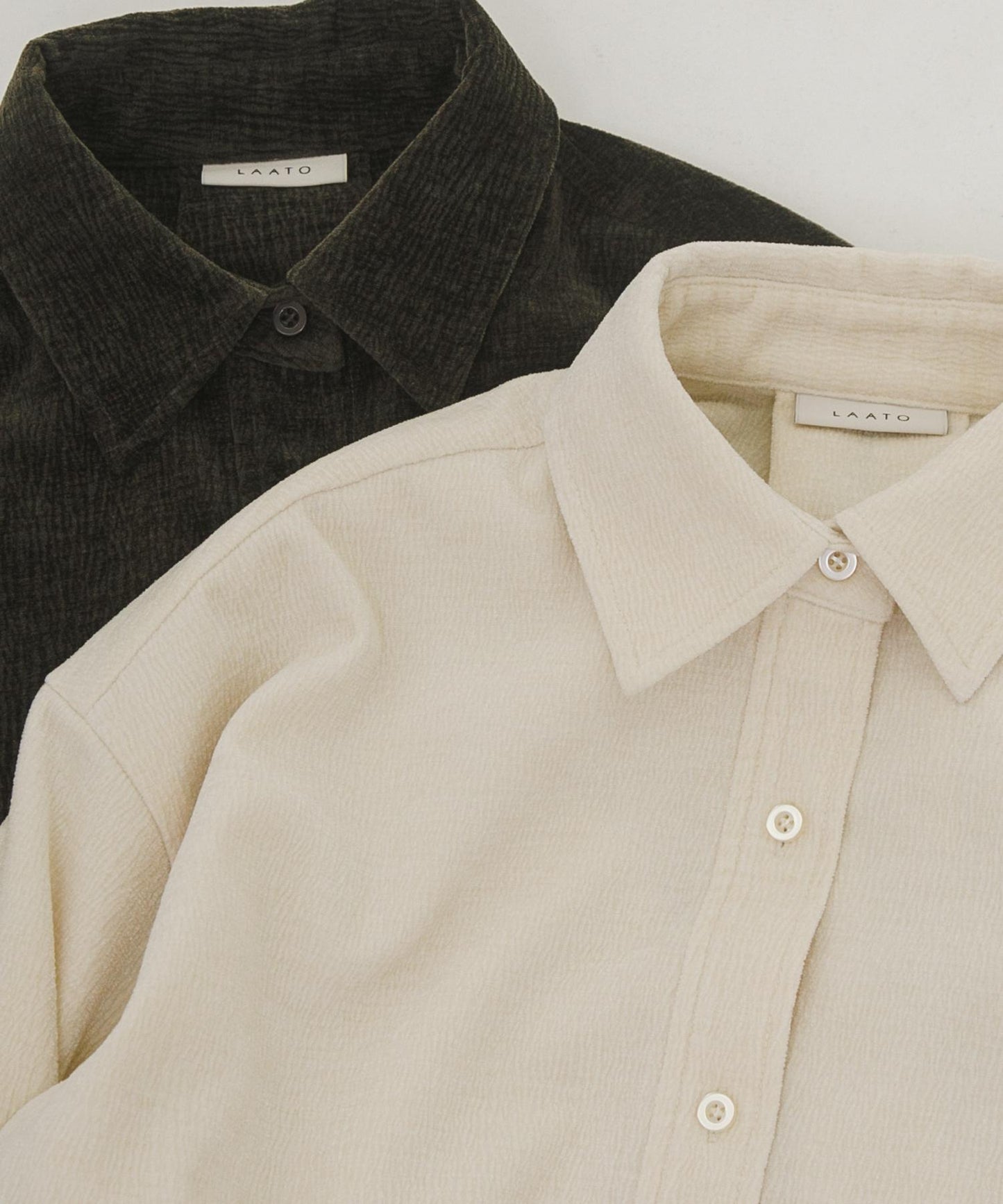 褶皺天鵝絨襯衫