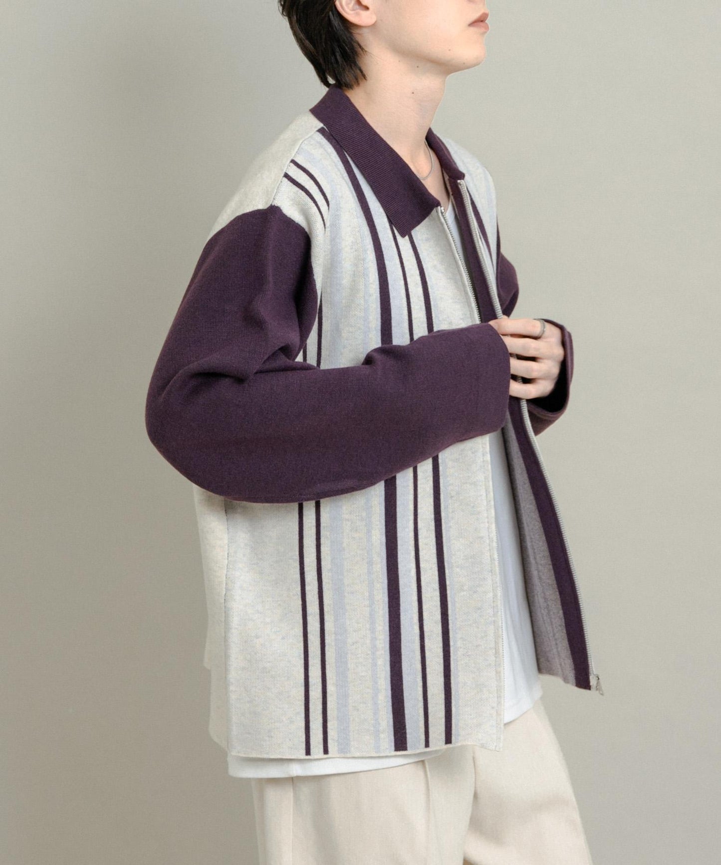 條紋拉鍊針織襯衫