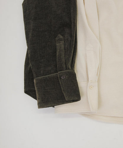 褶皺天鵝絨襯衫