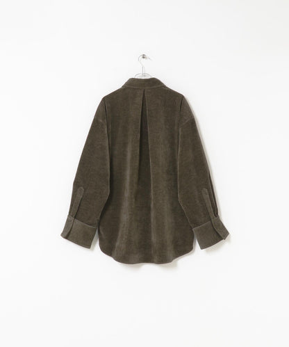 褶皺天鵝絨襯衫