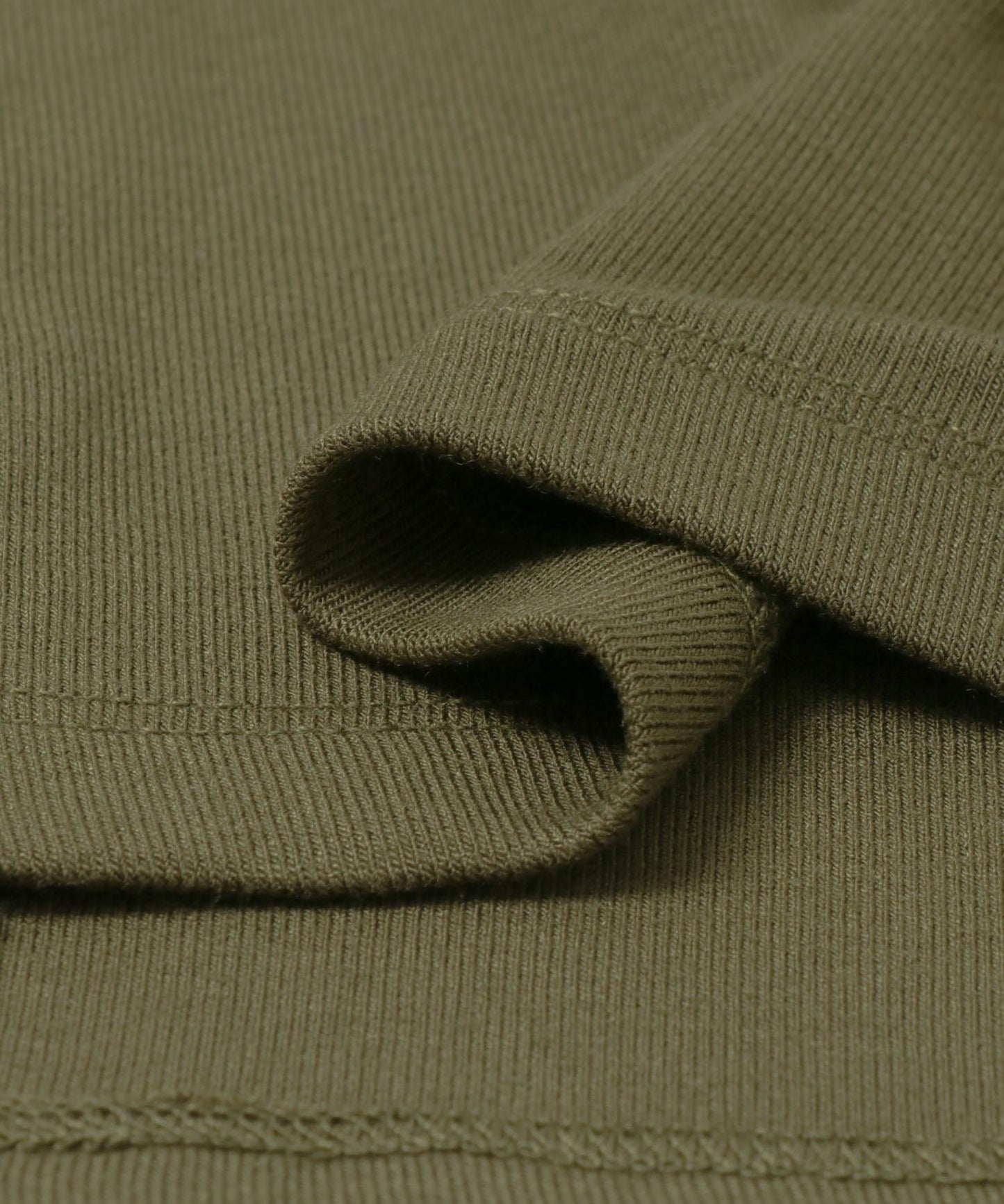 illi 高領基礎款T恤