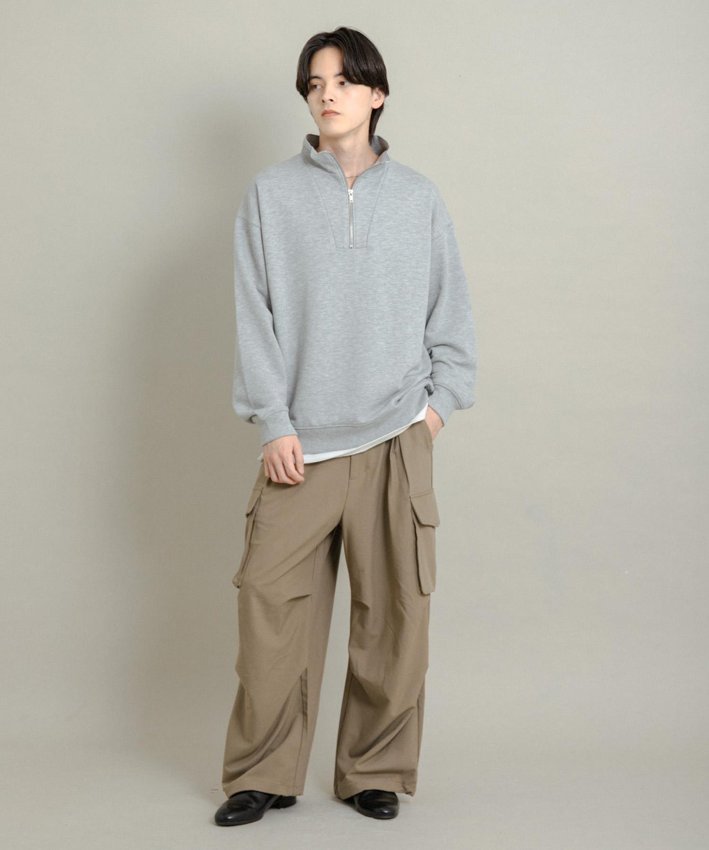 部分網絡限定色半拉鍊長袖衛衣