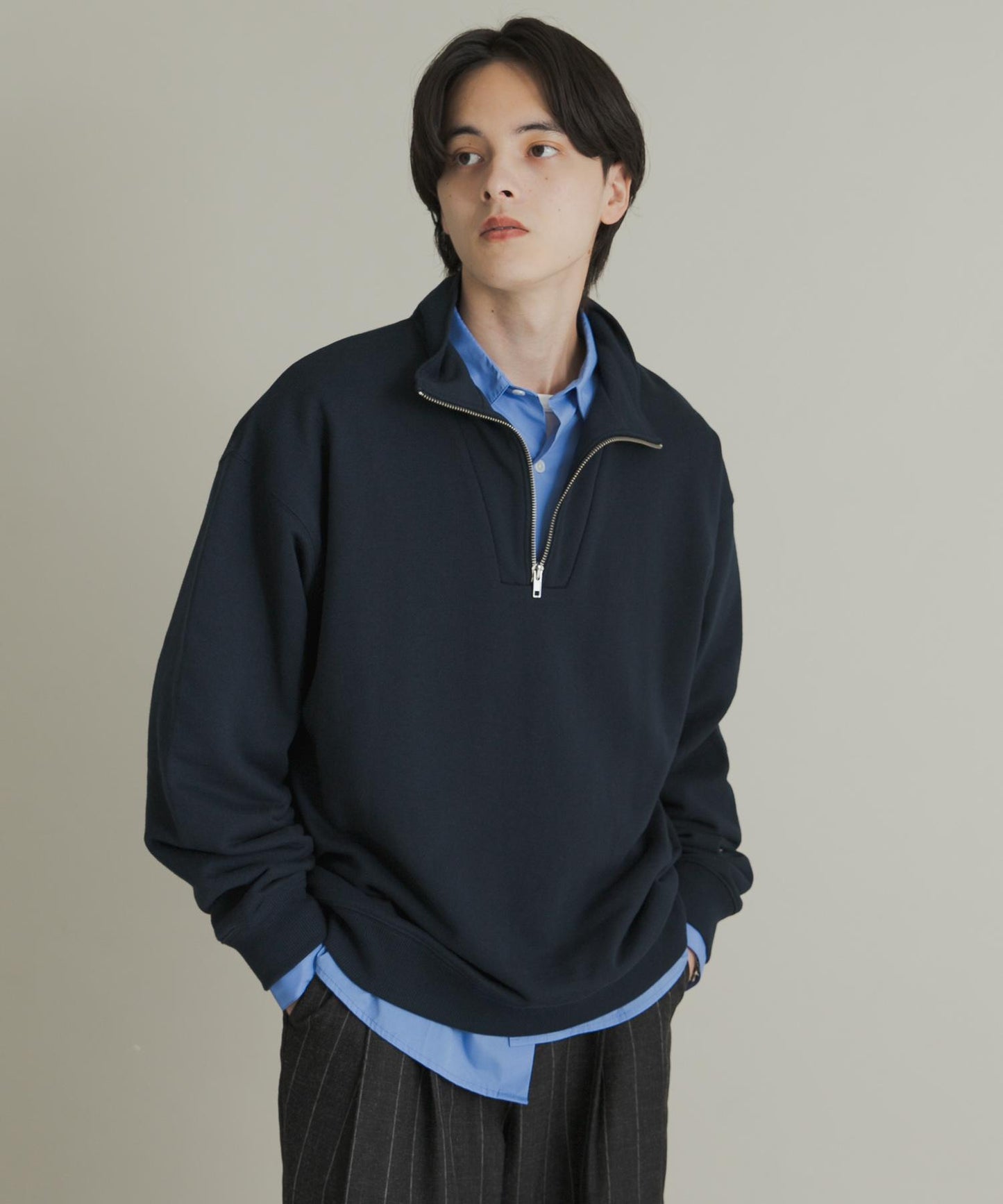 部分網絡限定色半拉鍊長袖衛衣