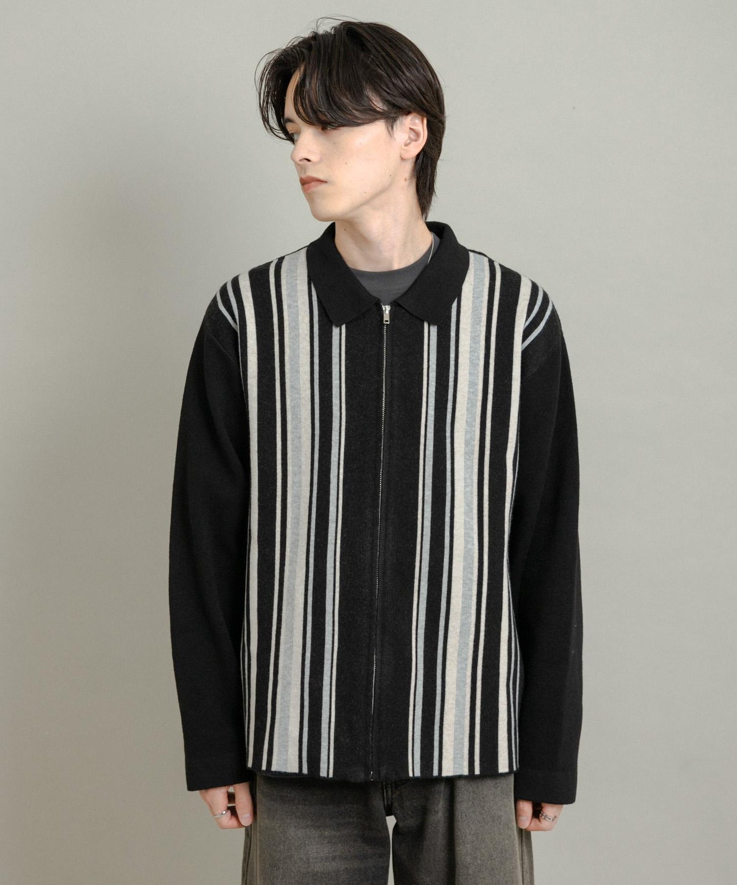 條紋拉鍊針織襯衫