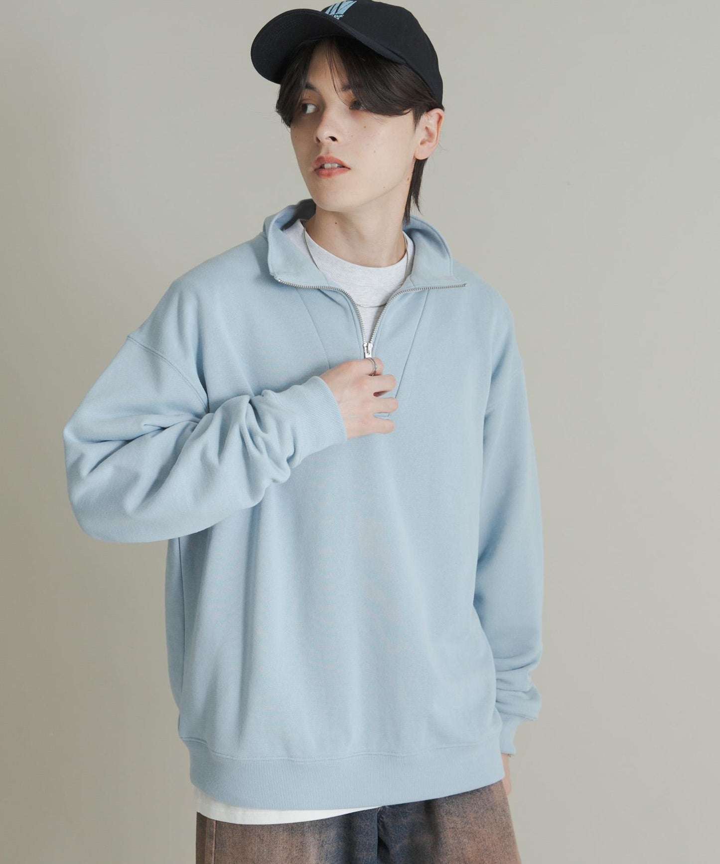 部分網絡限定色半拉鍊長袖衛衣