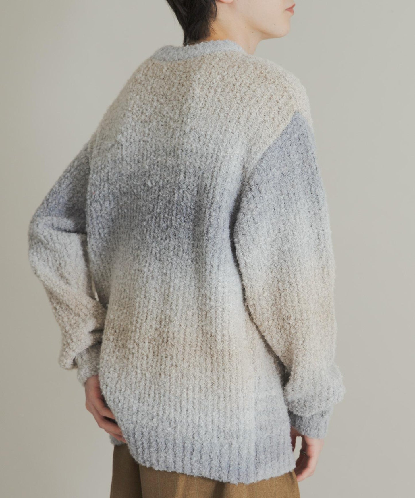 漸變色圈圈紗針織衫