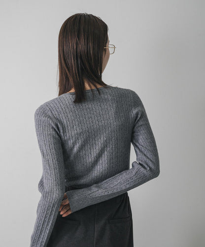 刺繡亨利領迷你麻花針織衫