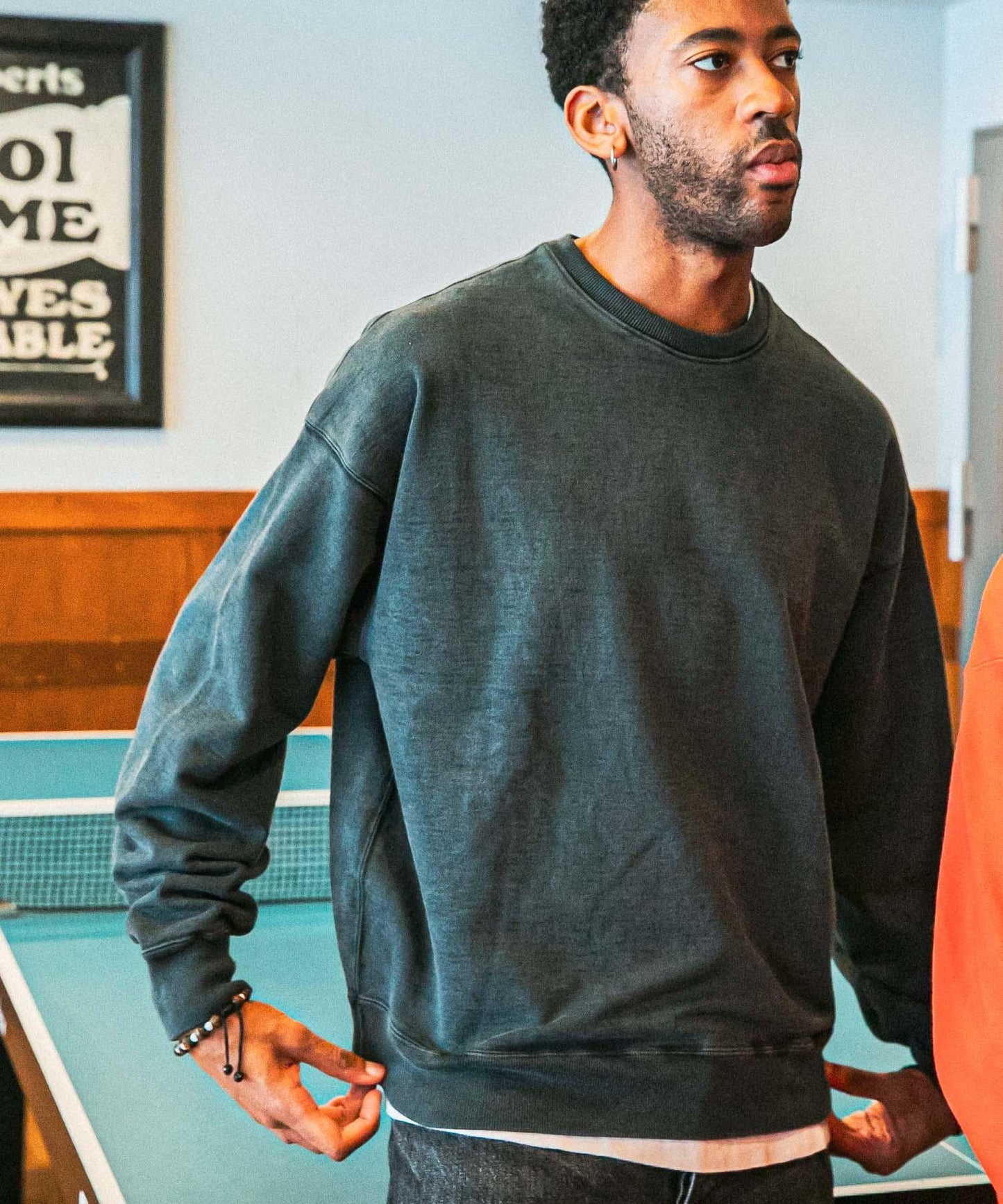 LOGIC ONE色素衛衣