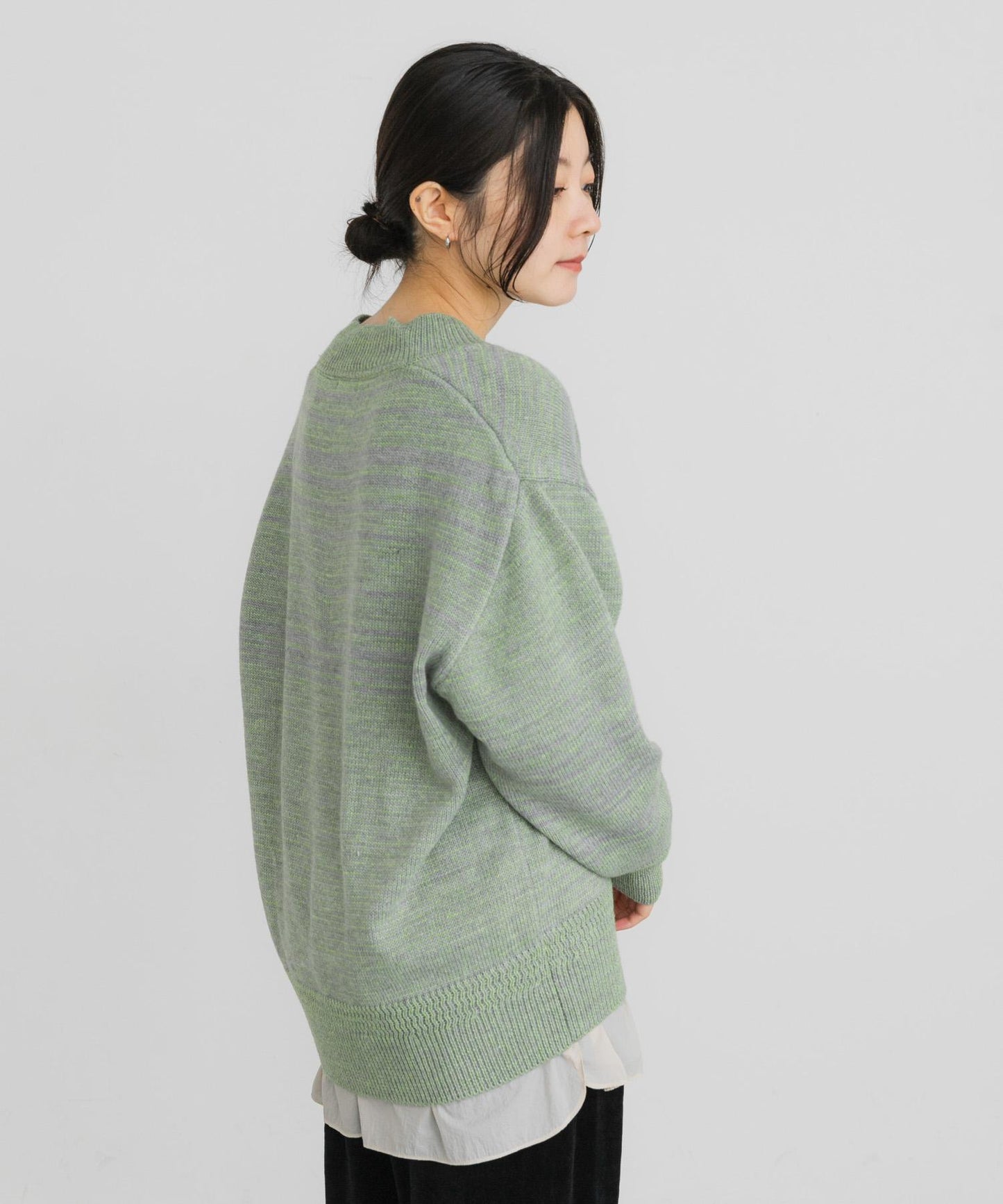 V領寬鬆條紋針織衫