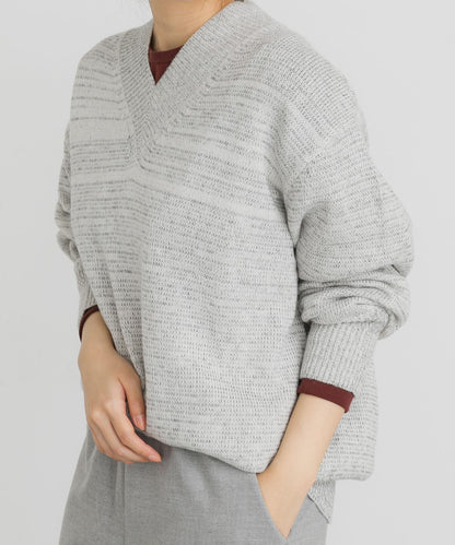V領寬鬆條紋針織衫