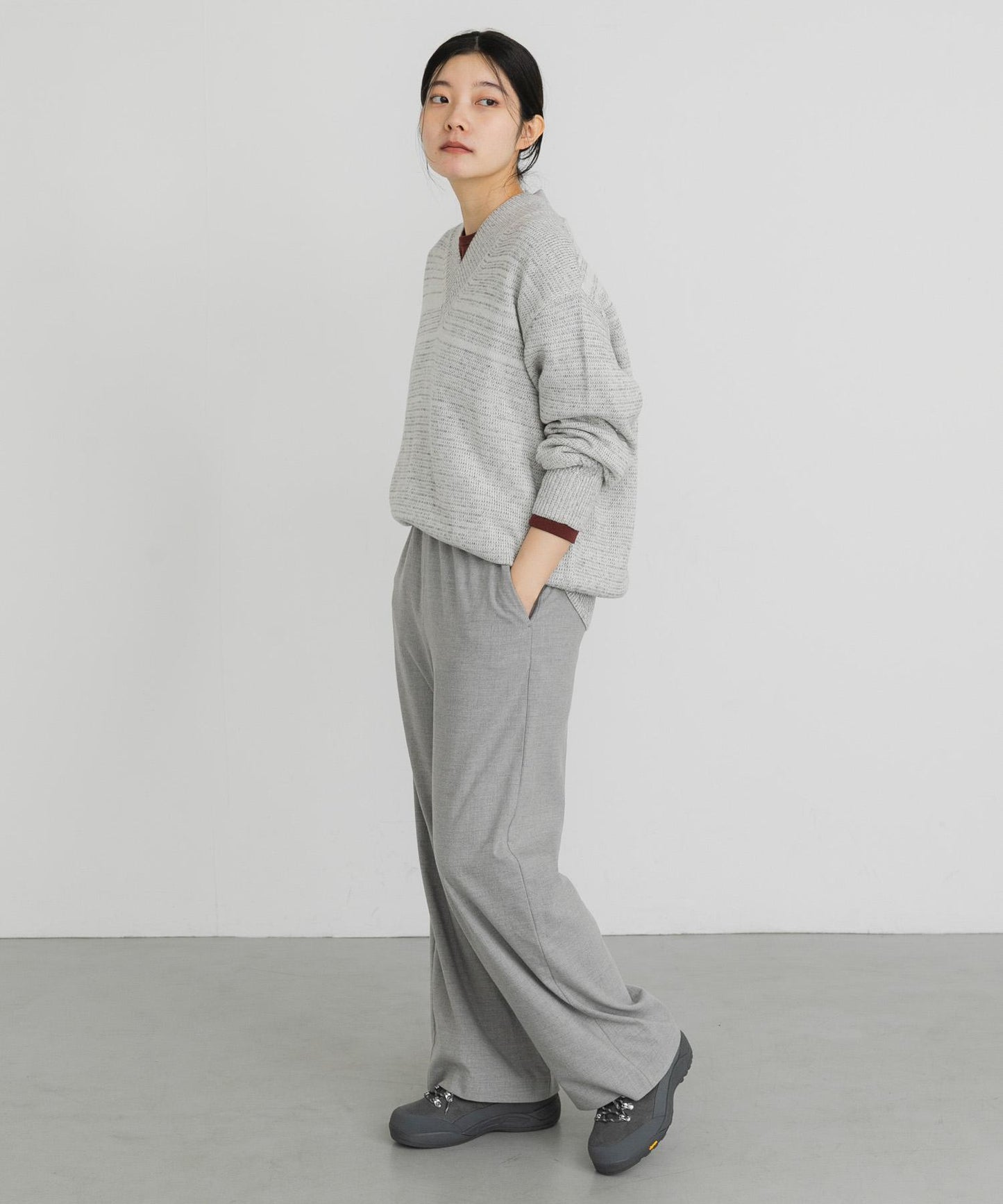 V領寬鬆條紋針織衫