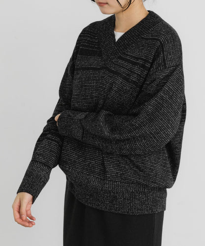 V領寬鬆條紋針織衫