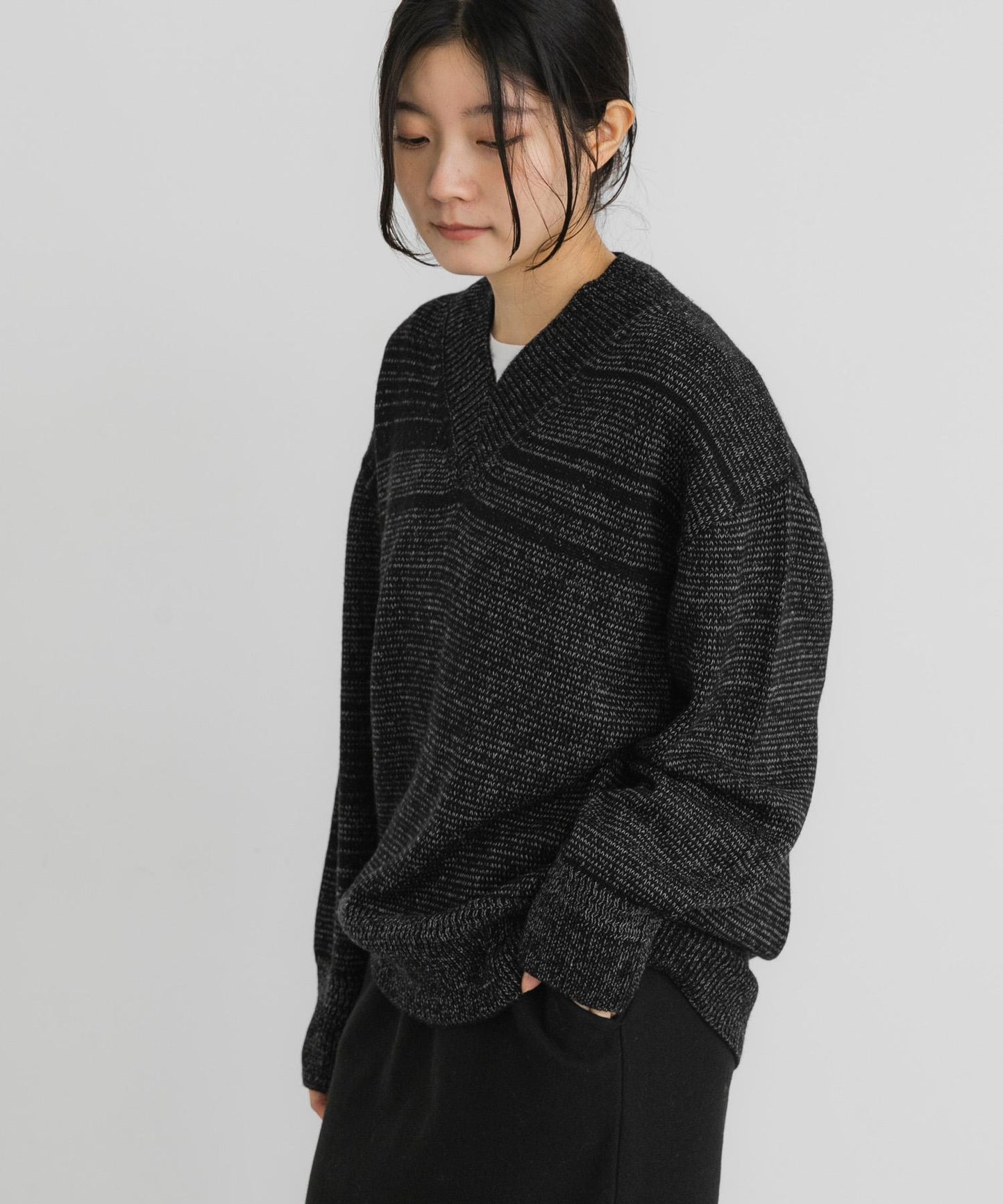 V領寬鬆條紋針織衫