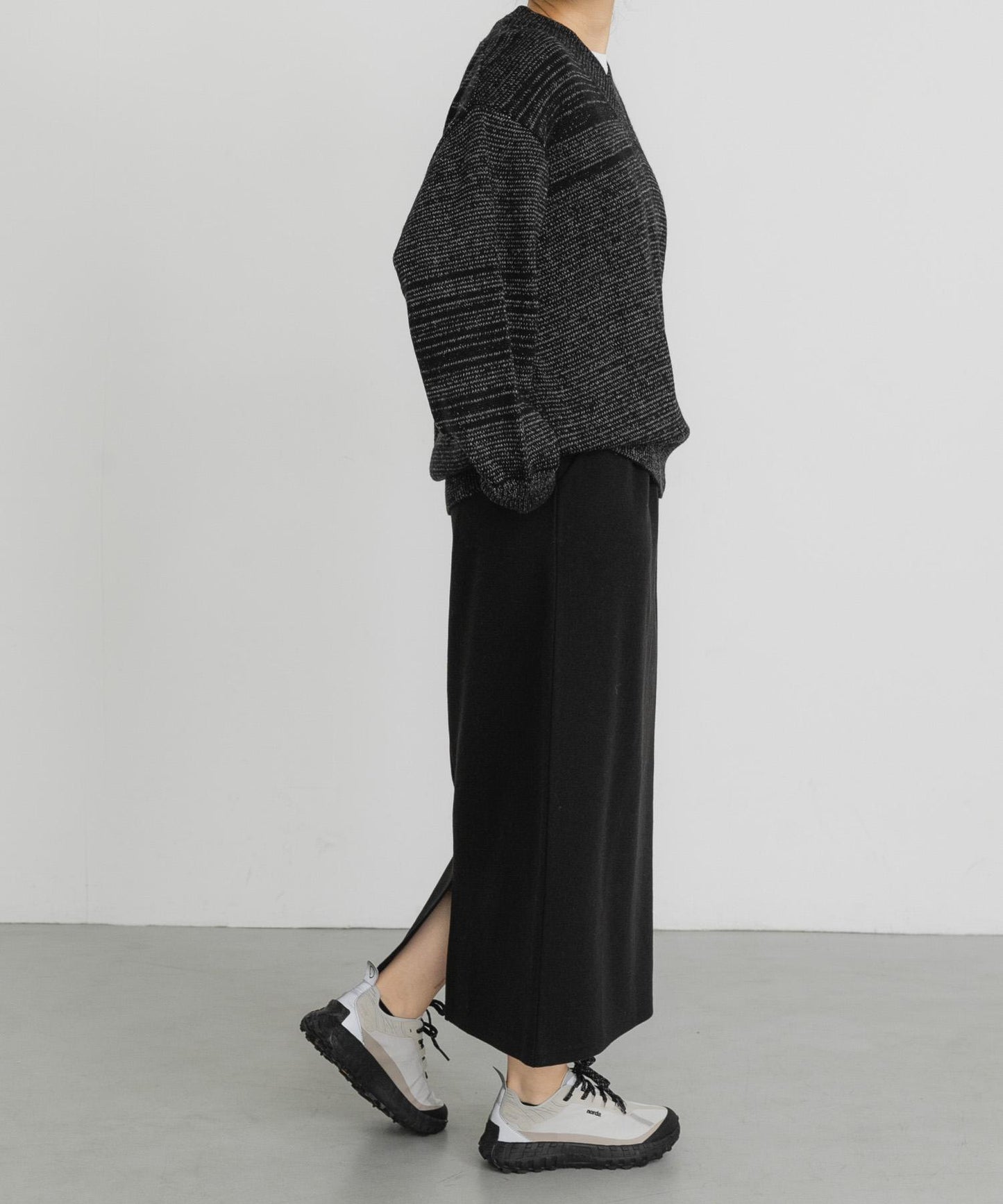 V領寬鬆條紋針織衫