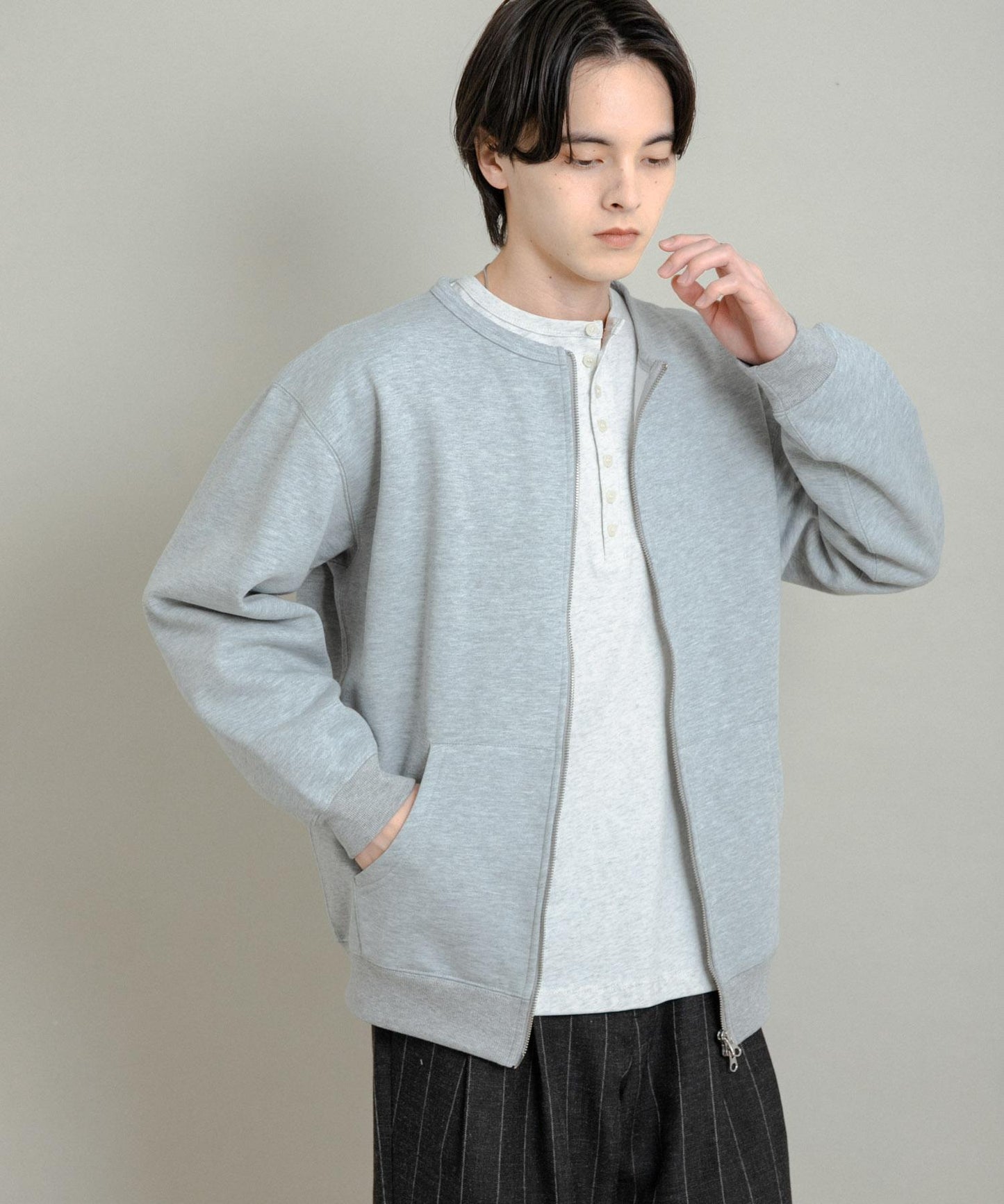 加絨圓領拉鍊衛衣