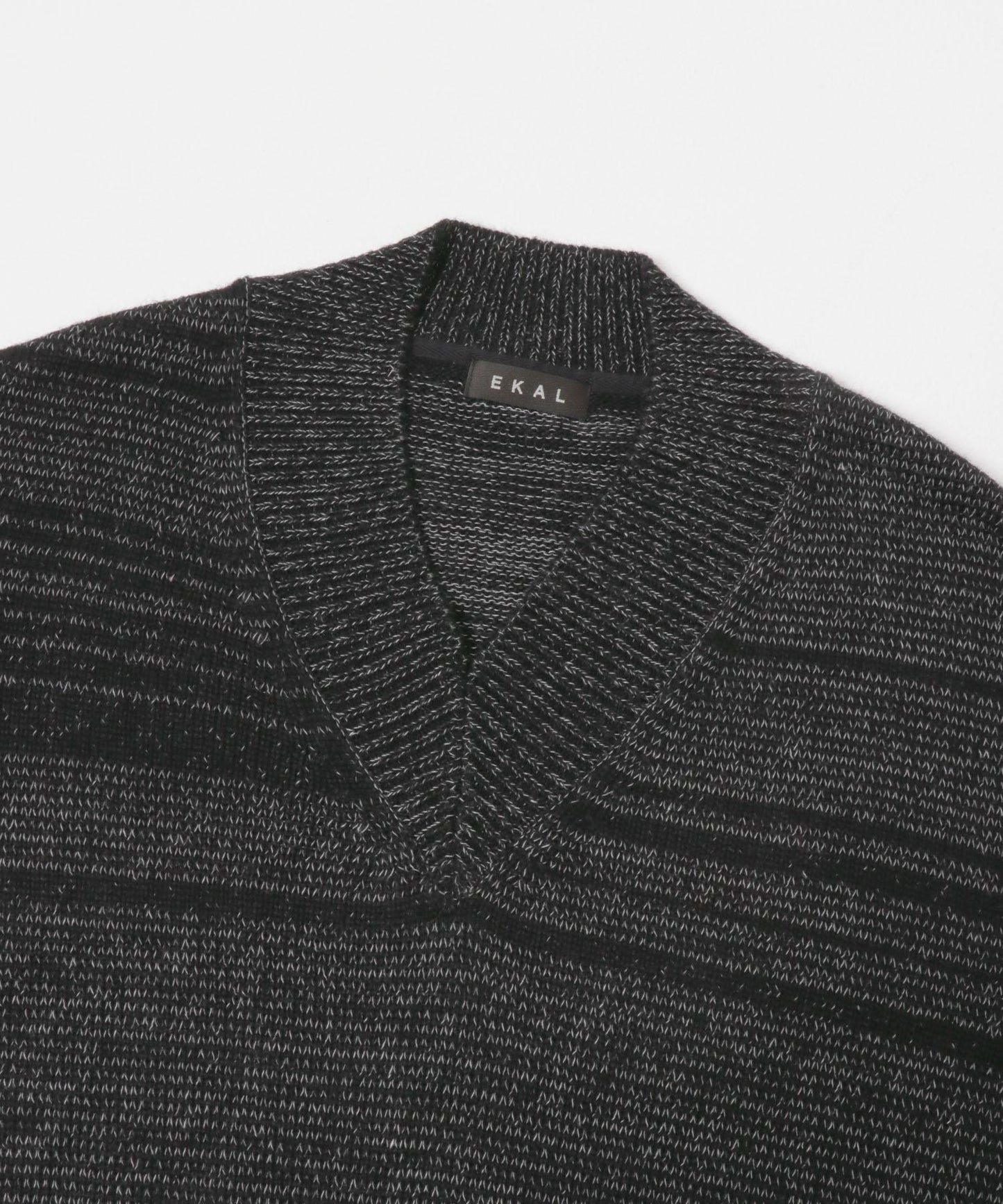 V領寬鬆條紋針織衫