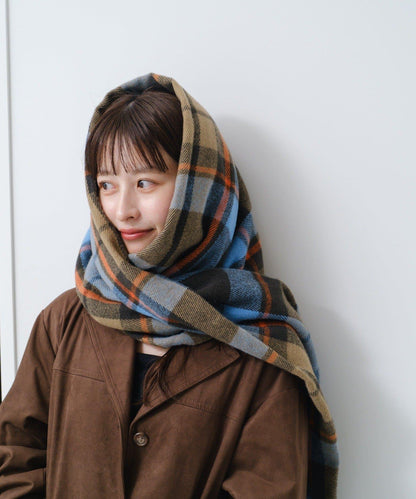 格紋流蘇圍巾