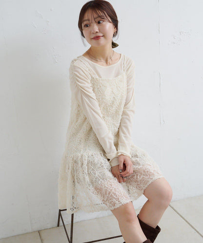 羽毛感蕾絲長款上衣