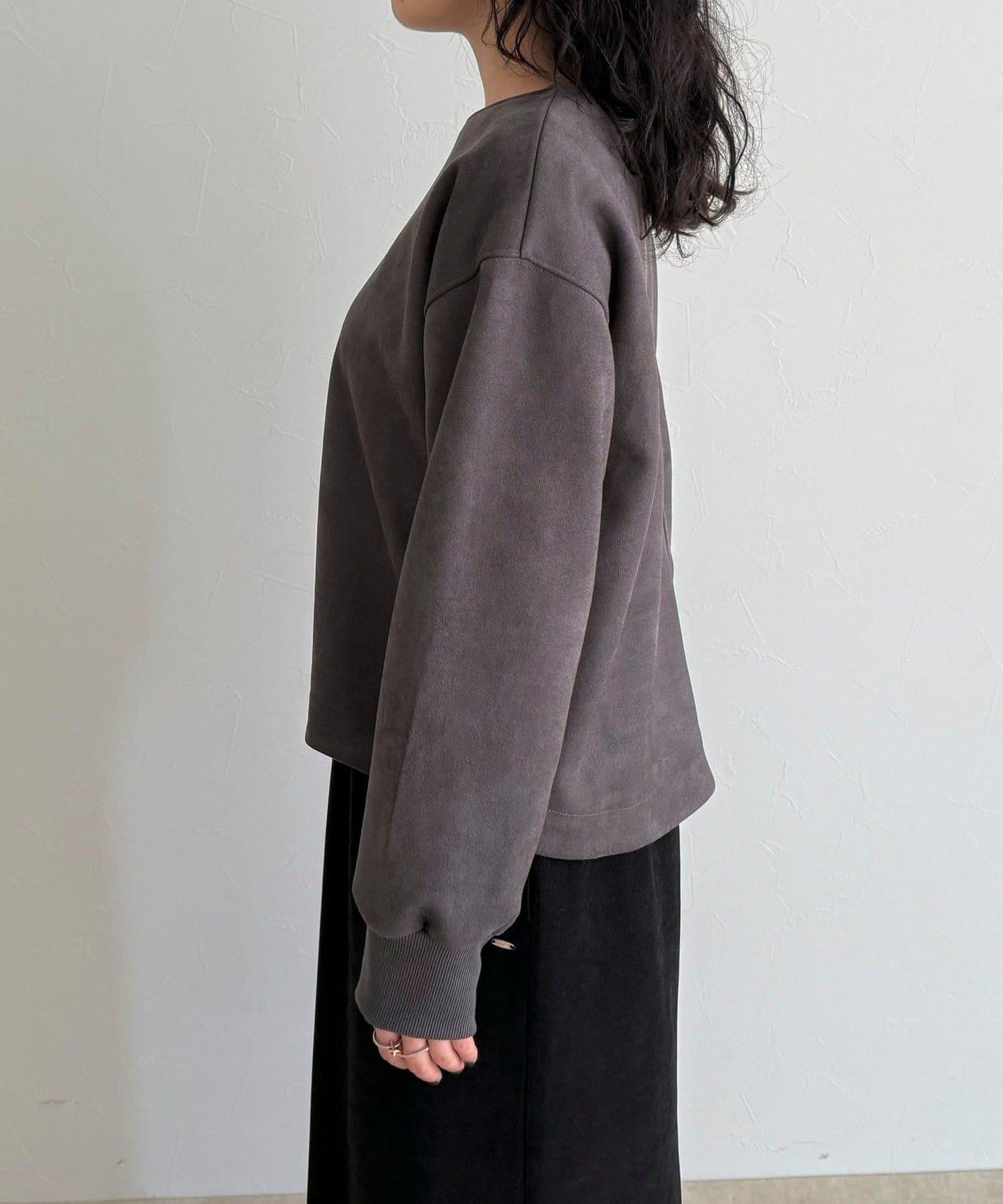 仿麂皮面料套頭衫