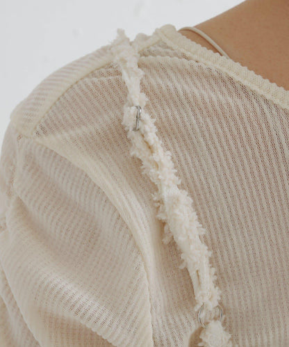 羽毛感蕾絲長款上衣