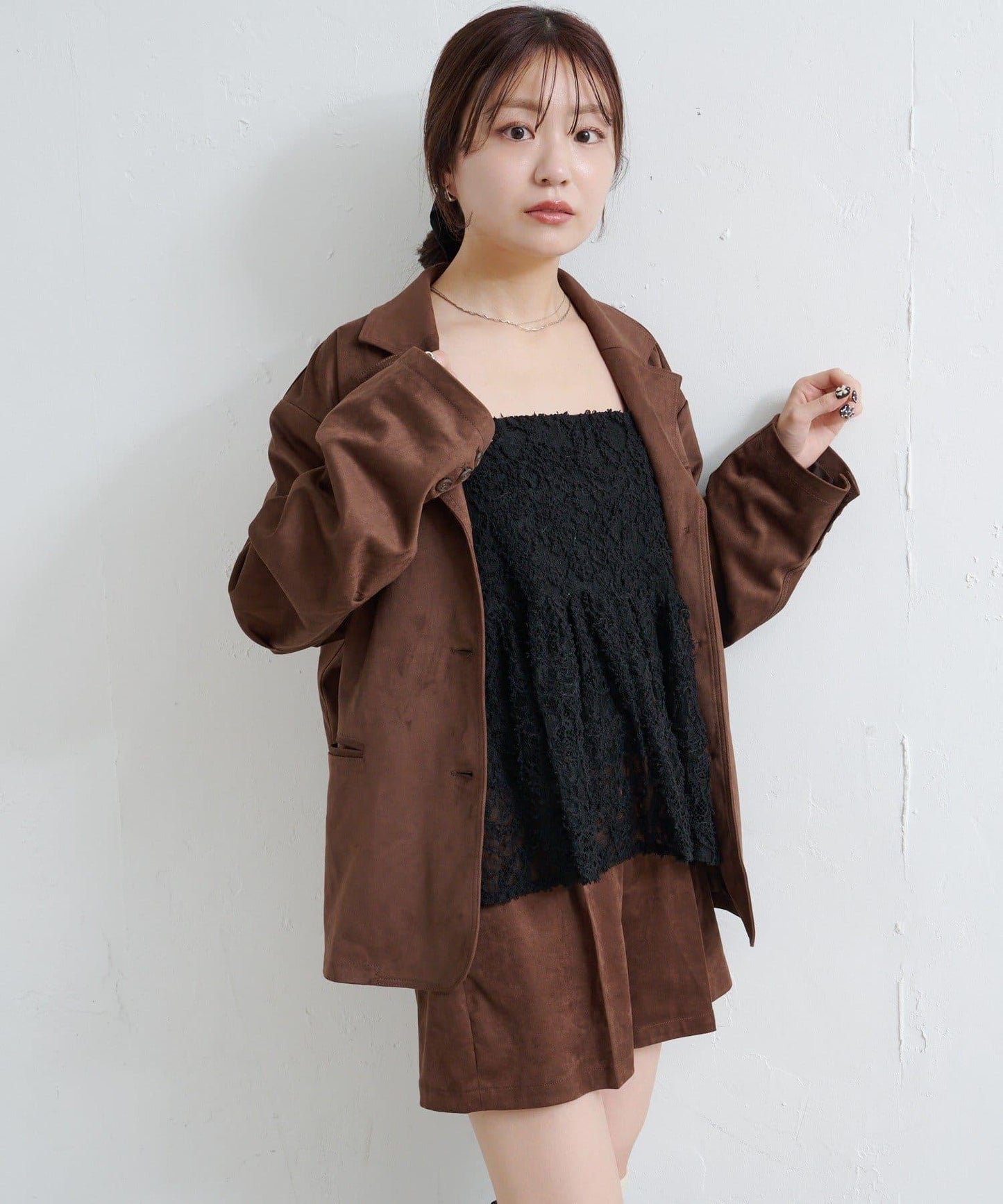 羽毛感蕾絲吊帶背心