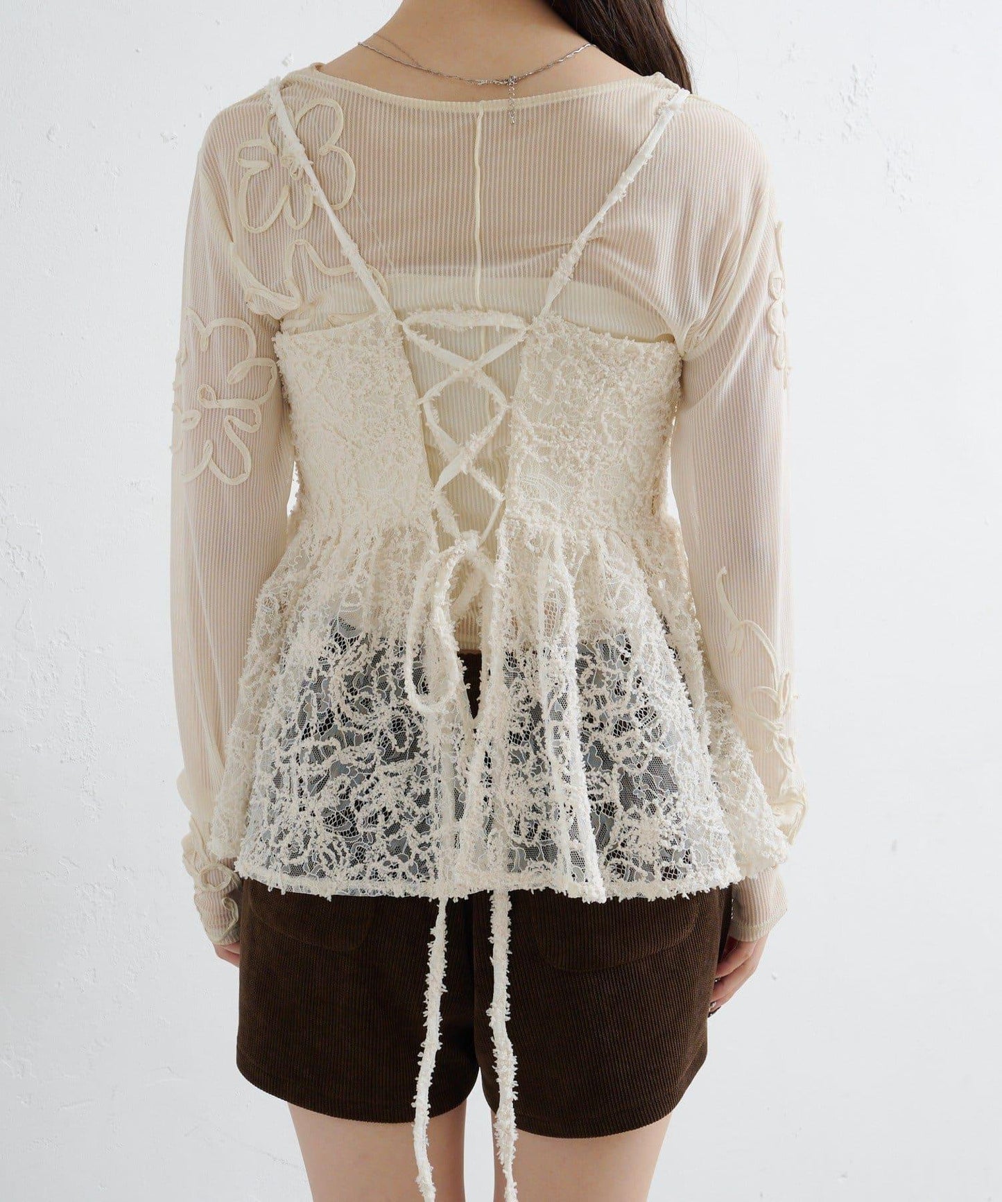 羽毛感蕾絲吊帶背心