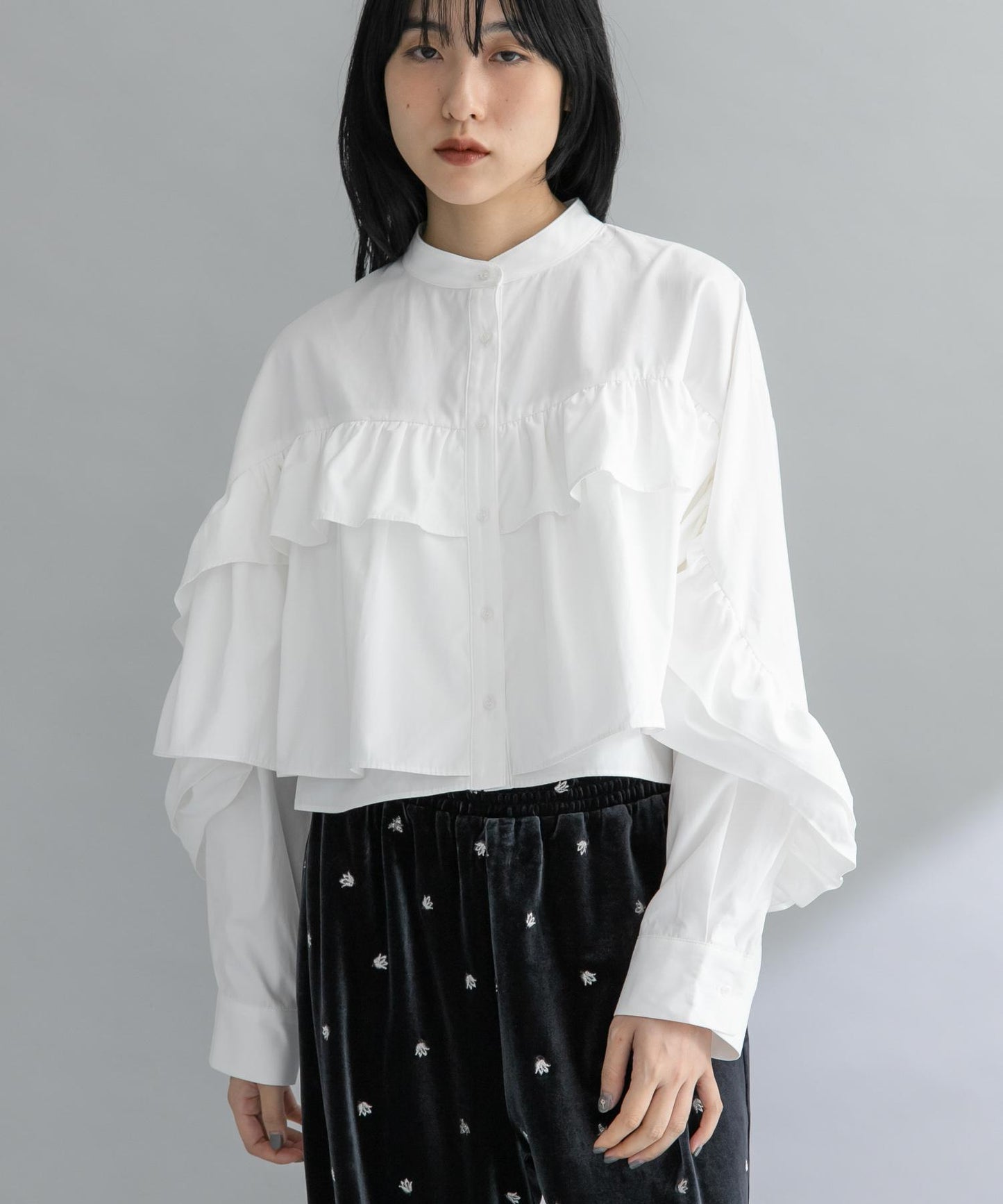荷葉邊設計襯衫
