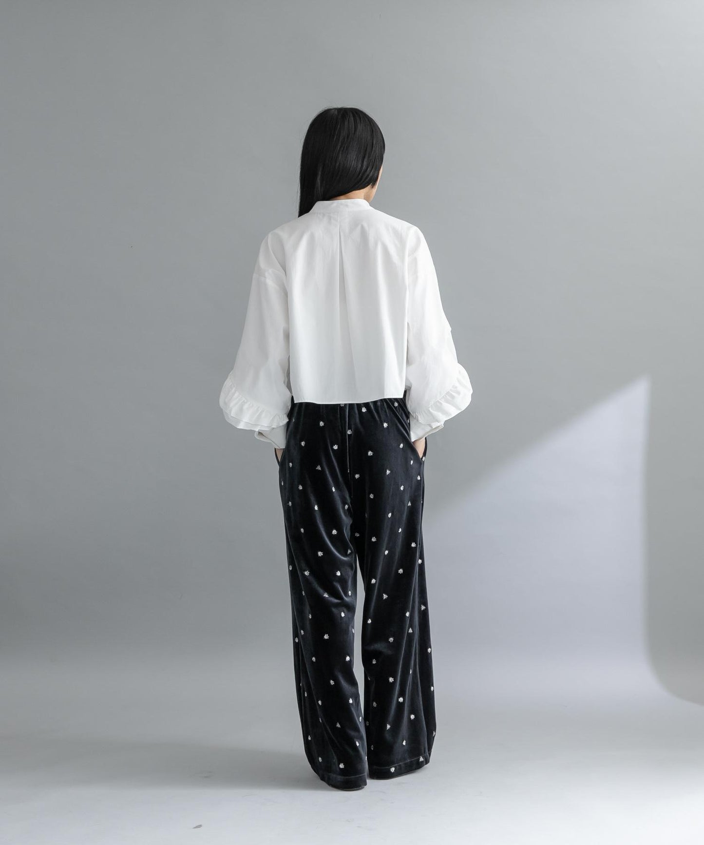 荷葉邊設計襯衫