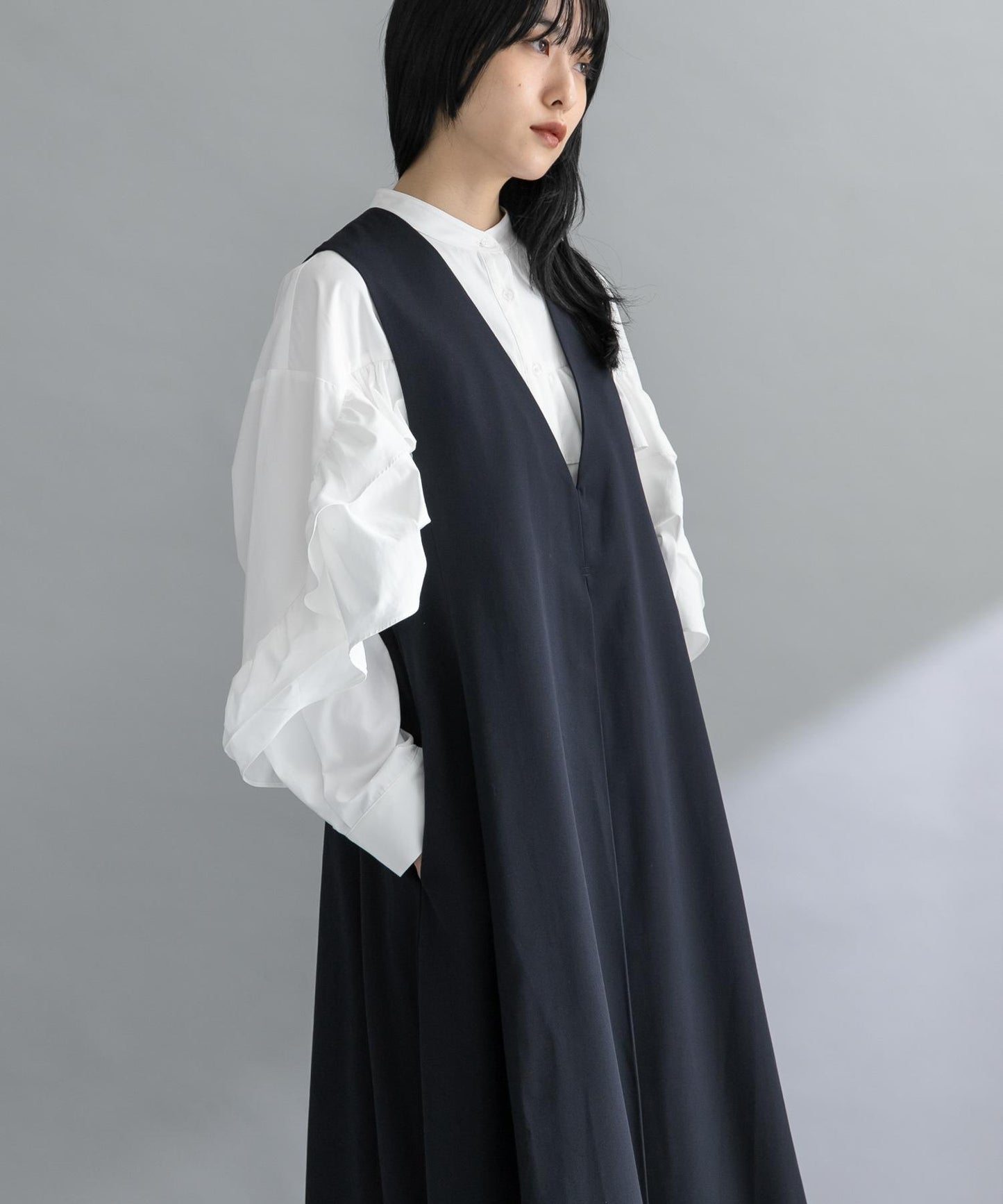 荷葉邊設計襯衫