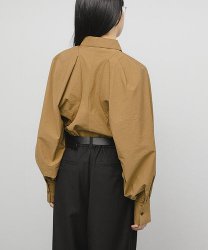 泡泡袖短款襯衫