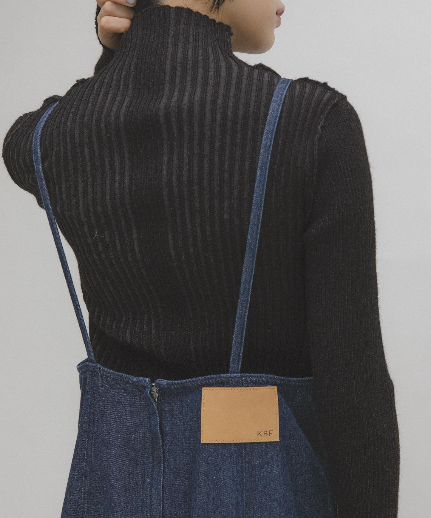 illi 隨機羅紋高領針織衫