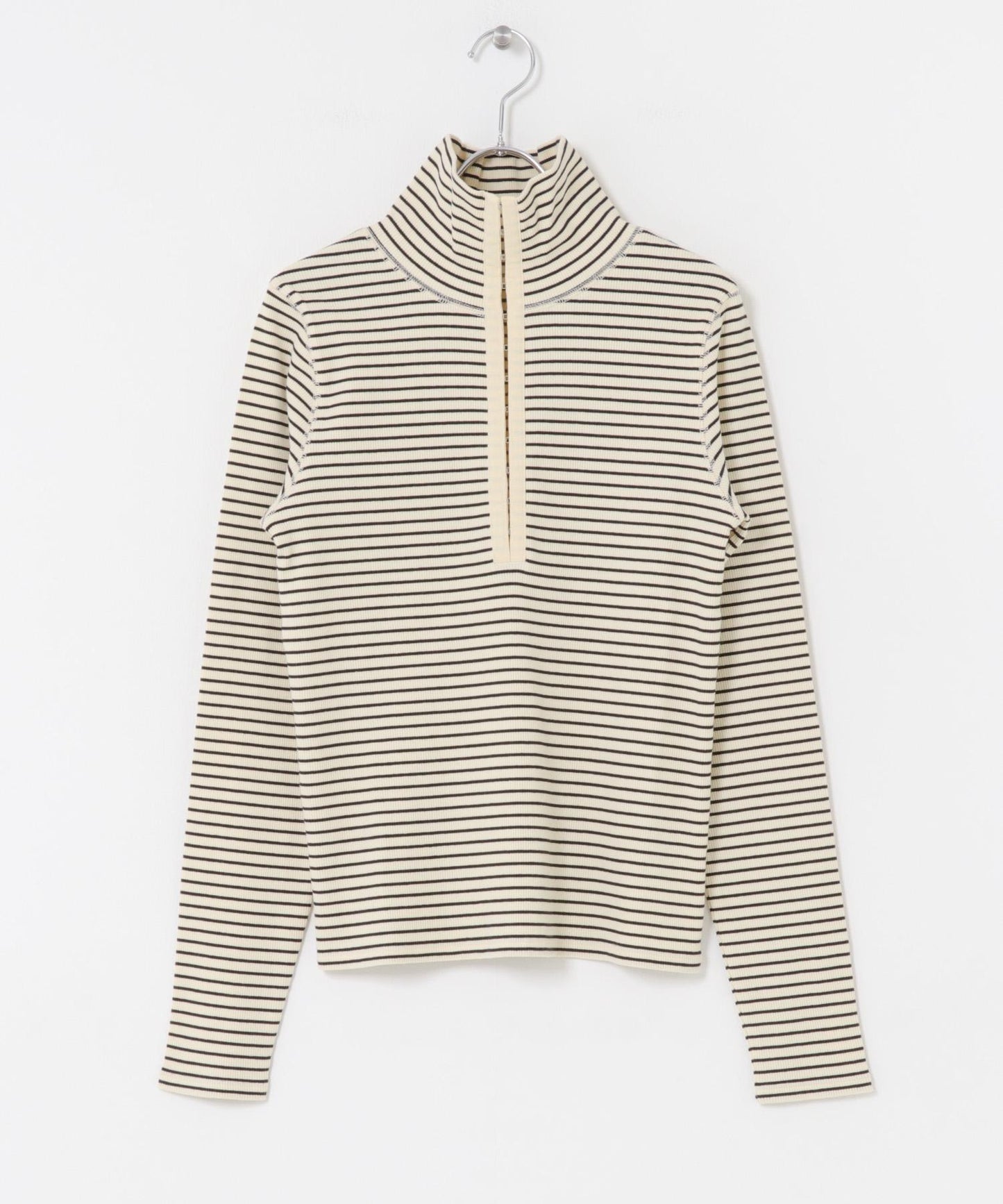 高領紐扣條紋上衣