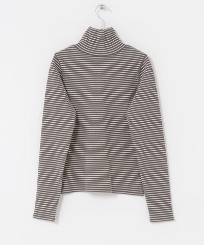 高領紐扣條紋上衣