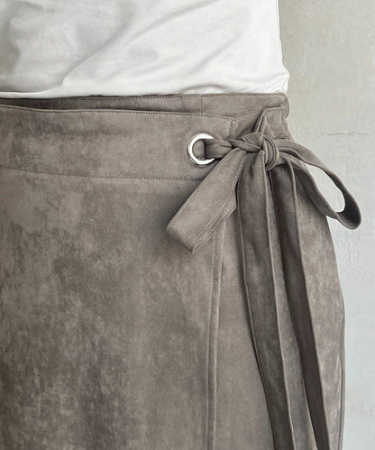 麂皮絨感包裹裙