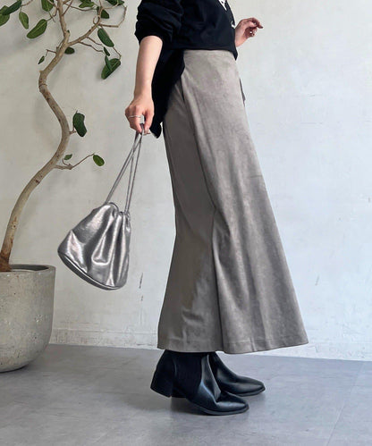 麂皮絨感包裹裙