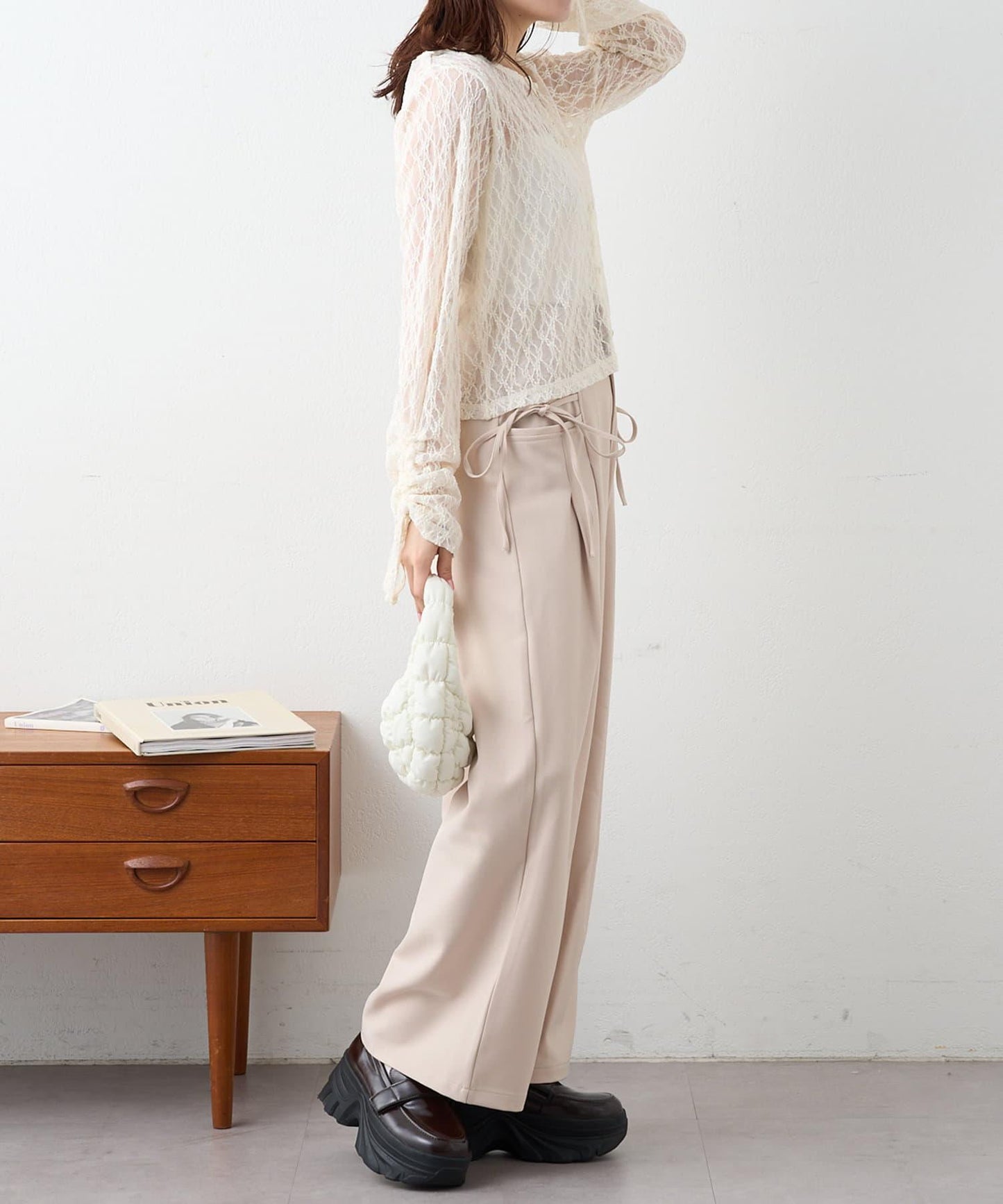 w closet 蝴蝶結褶襉 褲子