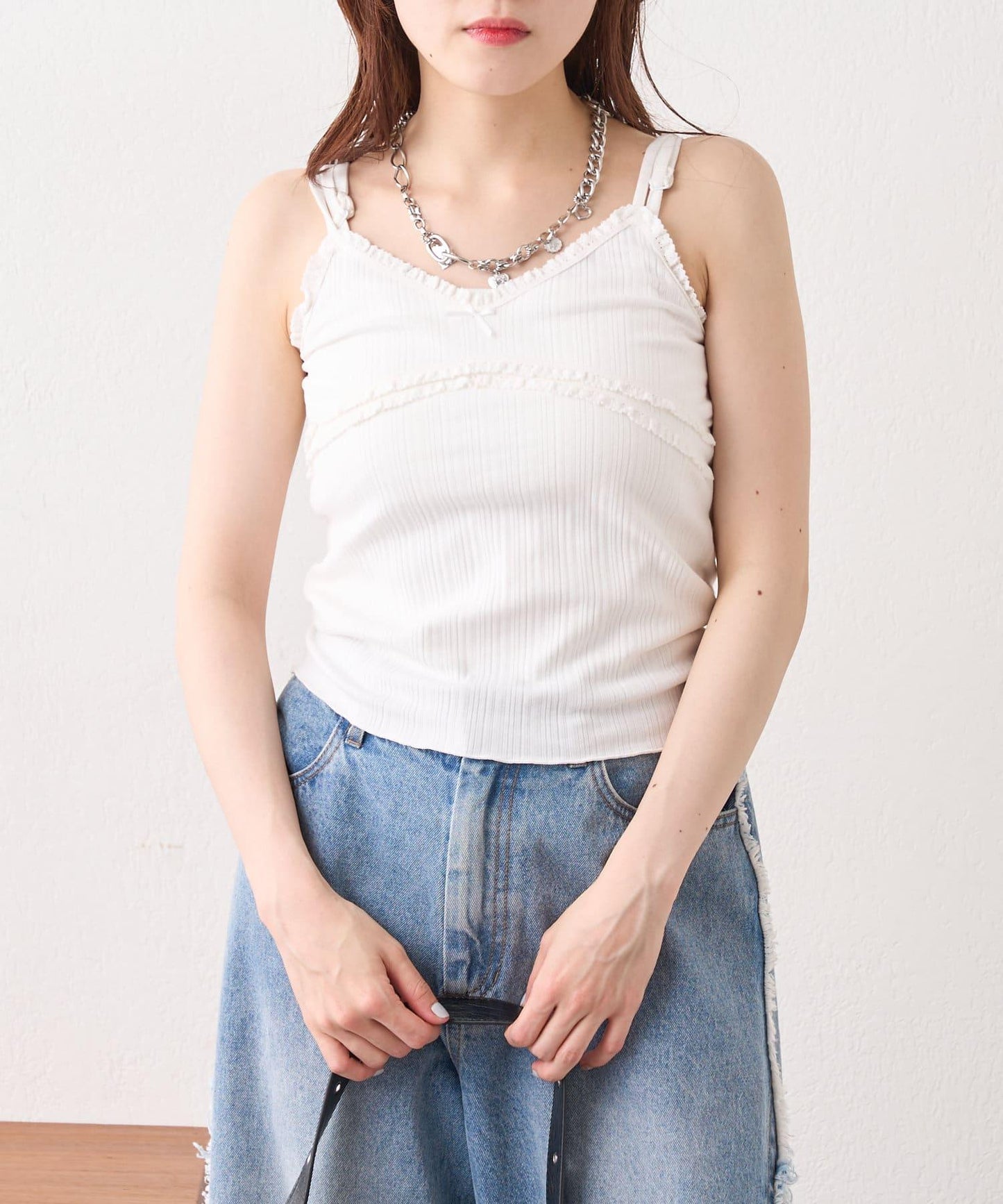 w closet 隨機羅紋蕾絲吊帶上衣