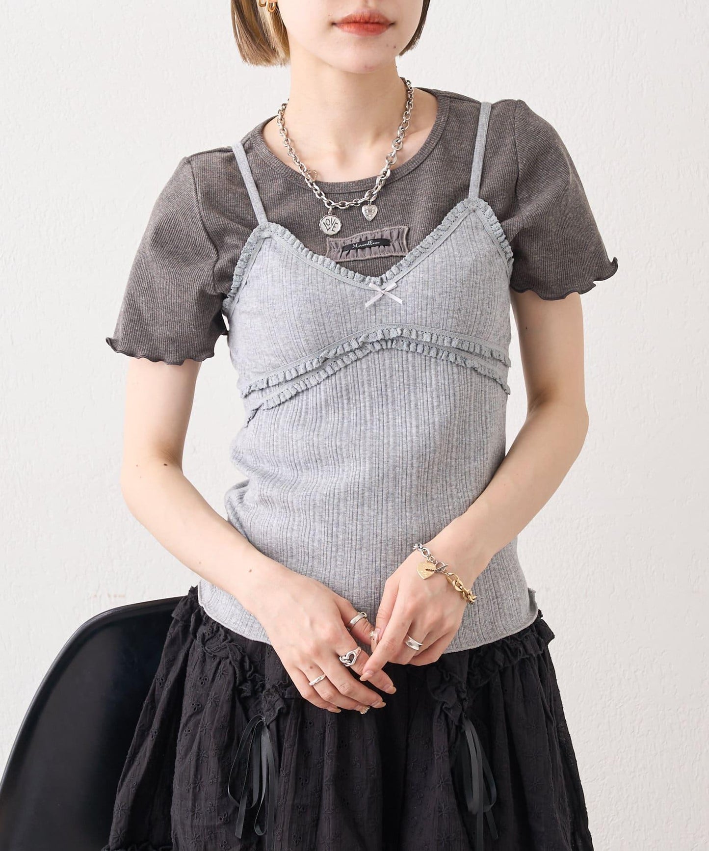 w closet 隨機羅紋蕾絲吊帶上衣