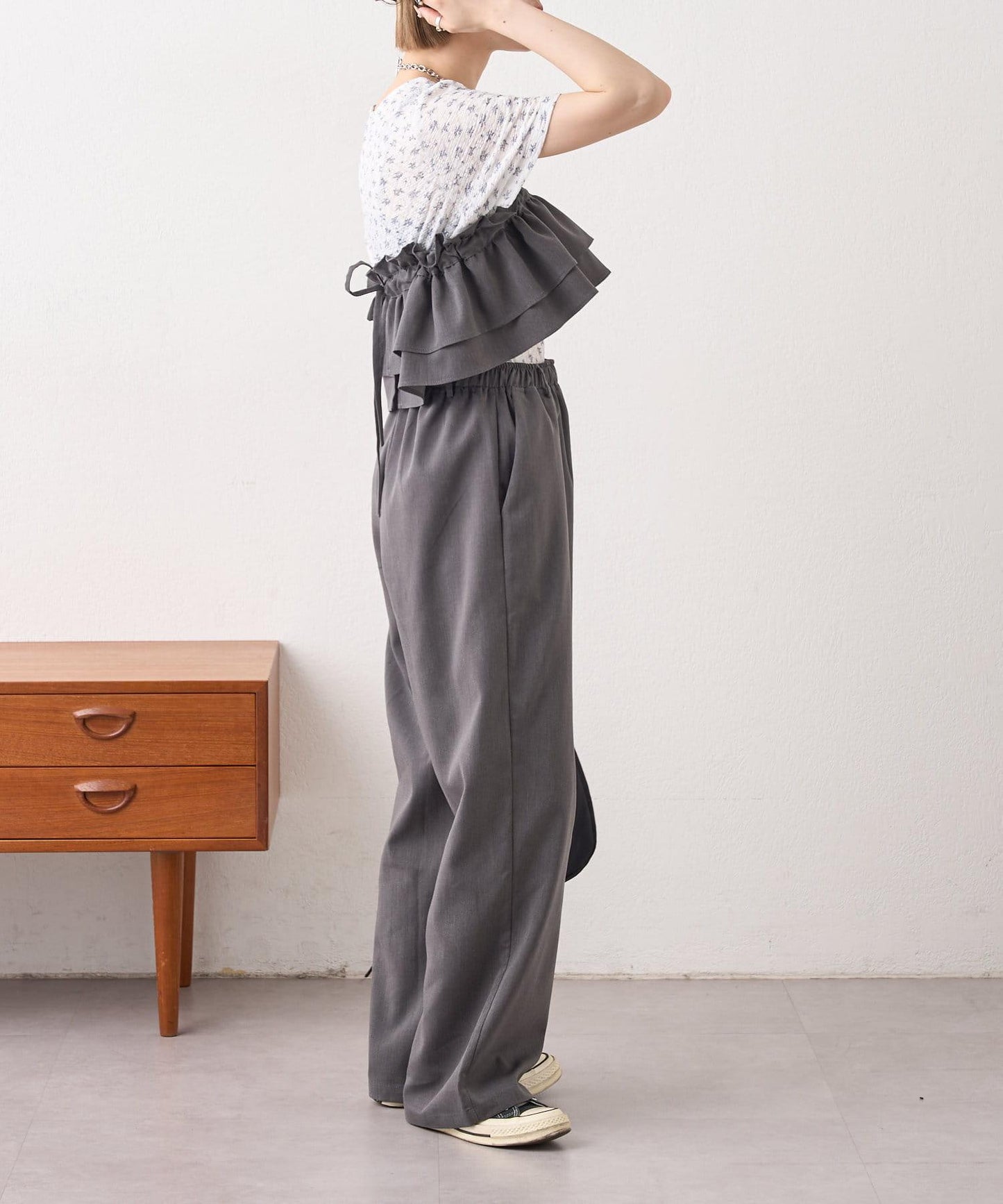 w closet 花卉蕾絲提花短袖T恤