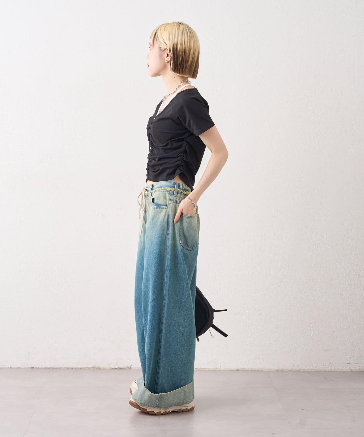 漸變色闊腿牛仔褲