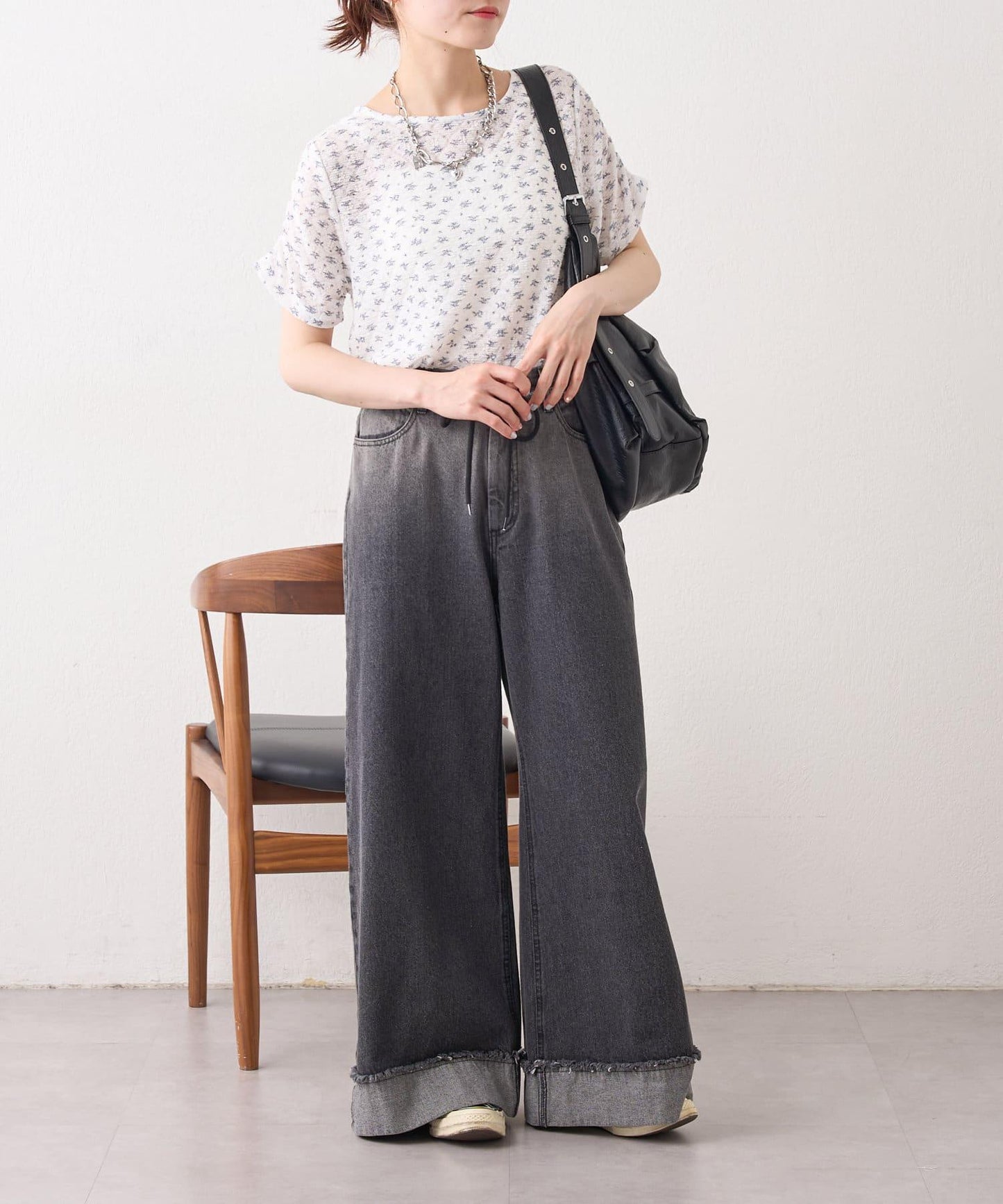 w closet 花卉蕾絲提花短袖T恤