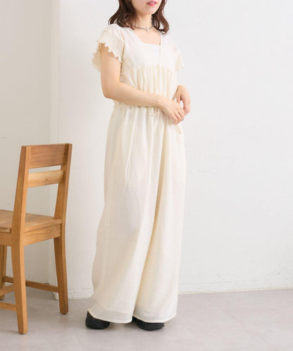 w closet 荷葉邊領設計 連體褲