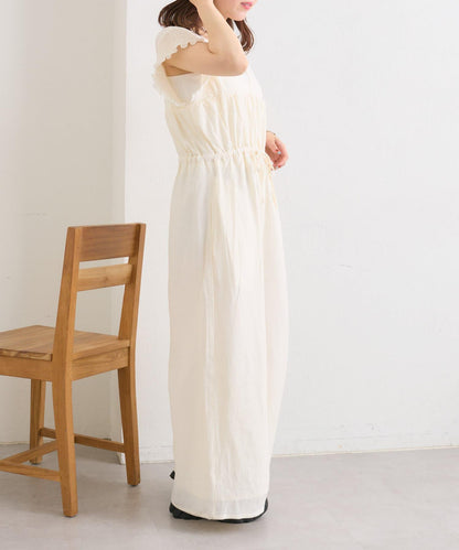 w closet 荷葉邊領設計 連體褲